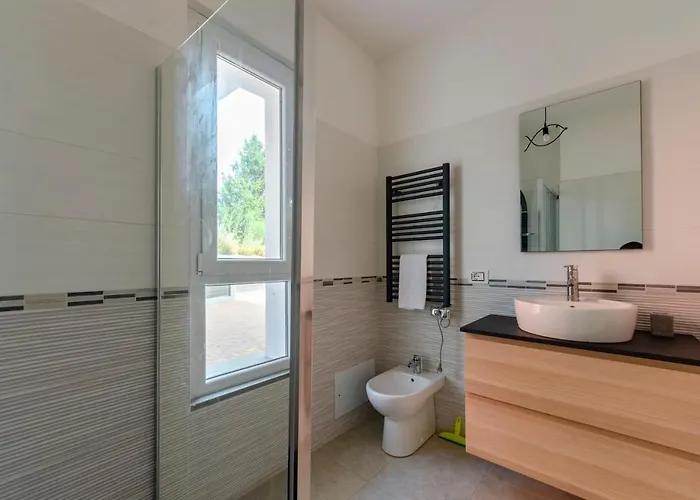 Apartmán Joivy Flat With Terrace & Parking *