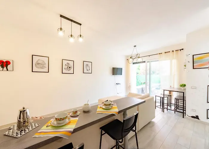 Joivy Flat With Terrace & Parking Lejlighed Sestri Levante
