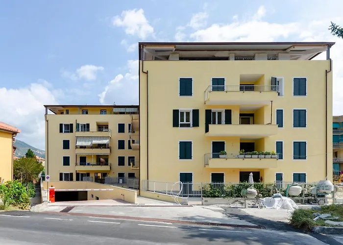 Lejlighed Joivy Flat With Terrace & Parking Sestri Levante